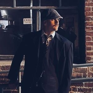 Meet your Posher, Zach